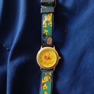 Vintage Winnie the Pooh Watch